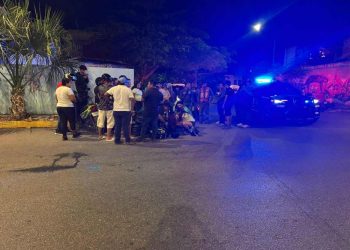 Dos mujeres resultan lesionadas tras accidente en Villas del Sol