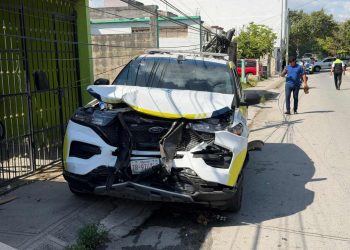 Accidente tránsito Cancún: Patrulla choca en Región 248