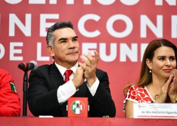 PRI convoca una nueva alianza de partidos