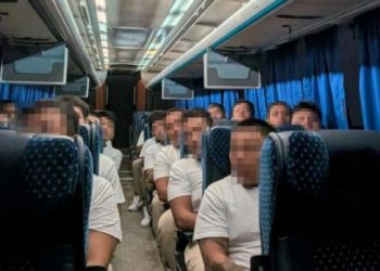 Trasladan a 104 reos del penal de Cancún al Cereso de Chetumal en operativo de seguridad