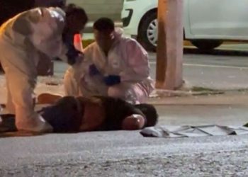 Enfrentamiento armado en bar de Cancún deja tres muertos y provoca pánico entre clientes