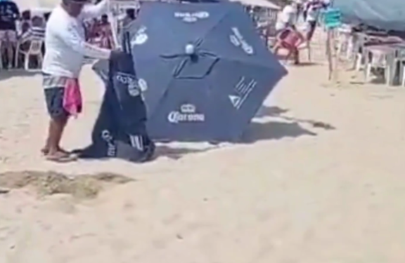 Denuncian presuntos abusos contra turistas en playa de Acapulco: lo que no te dicen