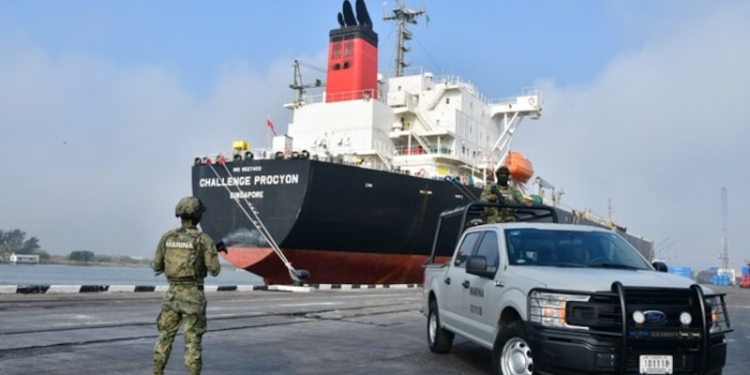 Combate al mercado ilícito de combustibles con nuevo CFDI