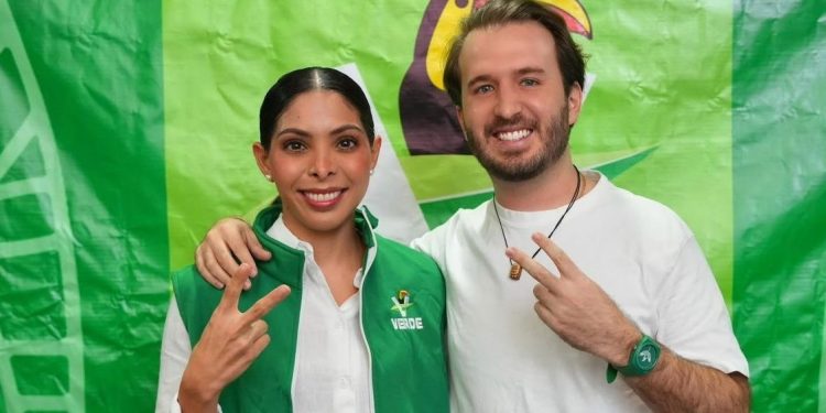 Artesano acusa a regidor del Partido Verde
