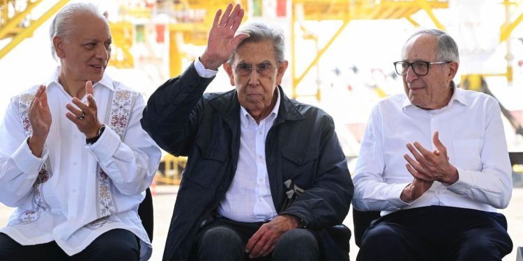 Cuauhtémoc Cárdenas Pemex: Lidera comisión estratégica