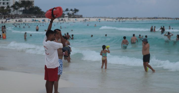 Clima en Cancún: Calor y Lluvias Mediodía
