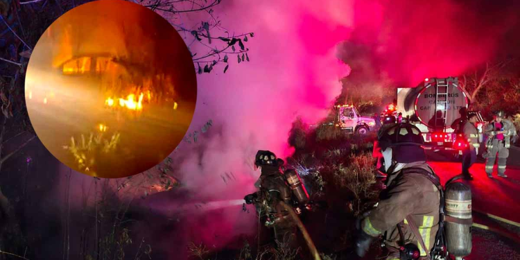 Accidente Cancún Mérida: Auto Incendiado en Vía Libre