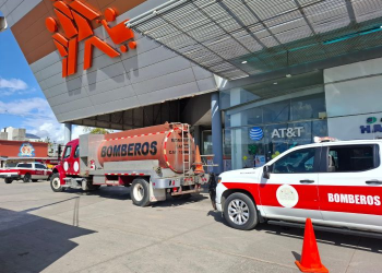 Explosión ducto Chedraui Cancún alarma a todos