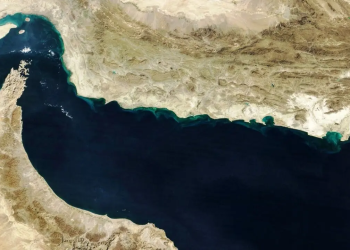 Navegación por Estrecho de Ormuz