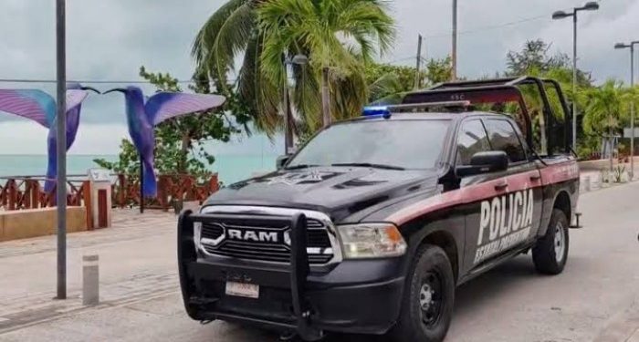 Denuncian policías robo Chetumal a menor en Calderitas