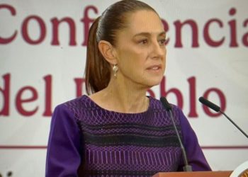 Claudia Sheinbaum pide ayuda a hoteleros contra sargazo Quintana Roo