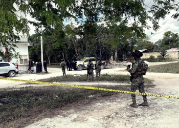 Asesinan a joven en Cancún frente a su familia