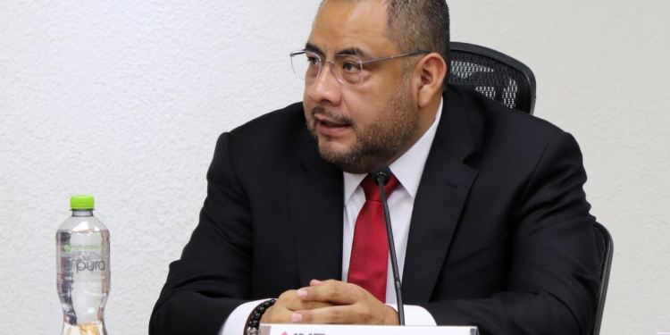 Bloqueo de cuentas por la UIF