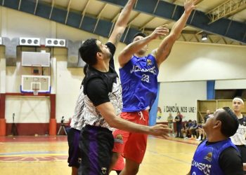 Caguameros de Isla Mujeres vence 75-73 a Mambas