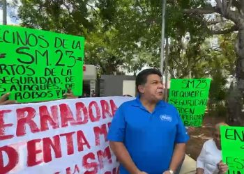 Protesta vecinal en Cancún centro por inseguridad en Supermanzana 23
