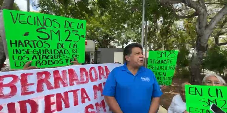 Protesta vecinal en Cancún centro por inseguridad en Supermanzana 23
