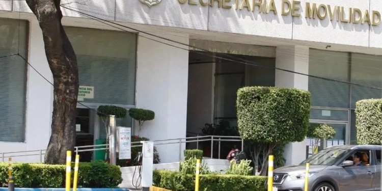 Corrupción Semovi Mancera: Falsificación de documentos