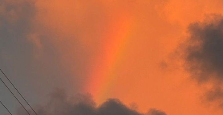 Día Mundial del Arcoíris Cancún: Fenómeno Único