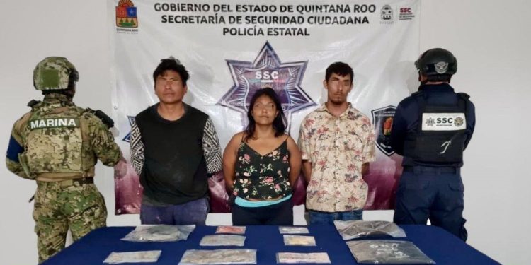 Autoridades detienen a narcomenudistas Cozumel en operativo