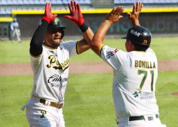 Pericos de Puebla recibe a Tigres de Quintana Roo en serie clave