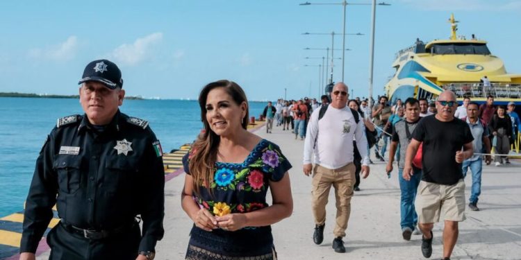 Mara Lezama instala videovigilancia inteligente Isla Mujeres
