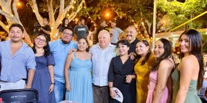 Rafa Marín arropa al magisterio en Playa del Carmen