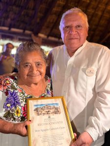 Rafa Marín se reúne en Tulum con sectores sociales