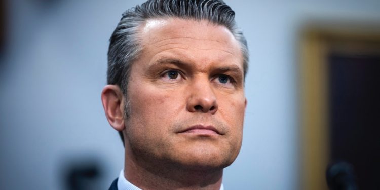 Pete Hegseth advierte a México sobre intervención contra cárteles