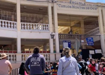 Retos virales en escuelas generan amenazas en León