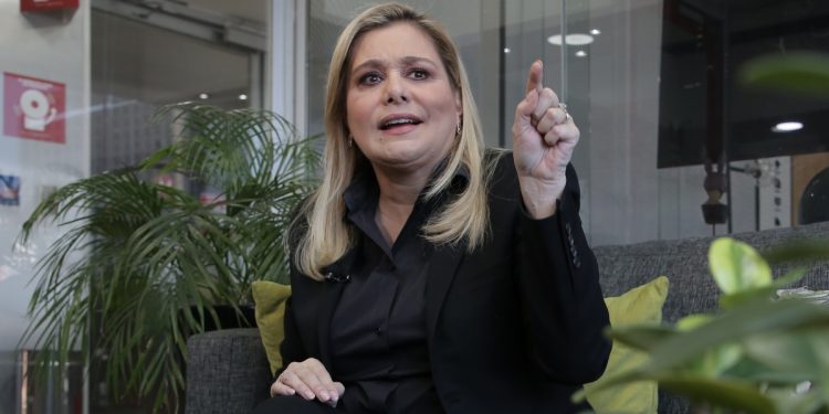marcha contra Maru Campos