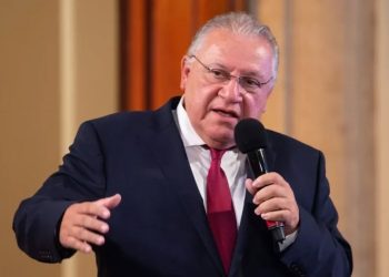 Siete varones entre los candidatos a gobernador de Morena