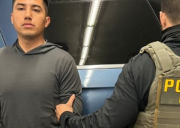 Última Hora | ICE arresta a militar buscado por Ayotzinapa