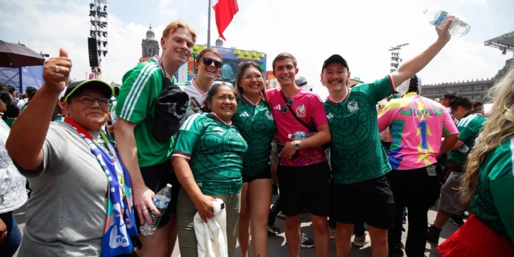 Asistencia a los FIFA Fest