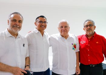 Asambleas en defensa de la soberanía nacional durante recorridos ciudadanos en Quintana Roo.