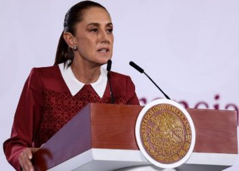 “¿Qué intención con quitar la visa?”: reacción de Claudia Sheinbaum al presunto retiro de visas de Durazo y Villareal