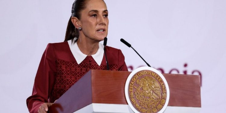 “¿Qué intención con quitar la visa?”: reacción de Claudia Sheinbaum al presunto retiro de visas de Durazo y Villareal