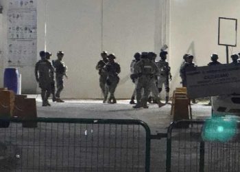 Controles en penales Quintana Roo para evitar ingreso de celulares y delitos de extorsión.