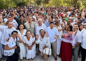 Rafa Marín sostiene encuentro ciudadano en Tulum con amplia participación comunitaria