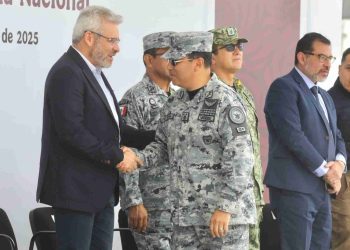 Bedolla propone desaparecer policías municipales