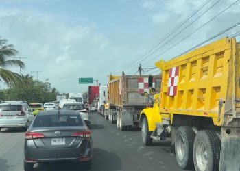conflicto de volqueteros en la carretera 307