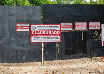 desarrollo inmobiliario Macondo clausurado