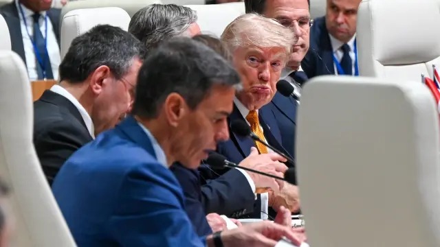 Donald Trump durante declaraciones tras la cumbre de la OTAN, donde habló sobre España y el gasto en defensa.
