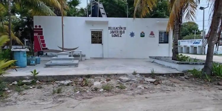 Elementos de la Policía de Tulum durante un operativo de seguridad en Quintana Roo.