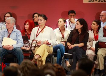 Gobernadores de la 4T respaldan a AMLOBE tras retiro de visa