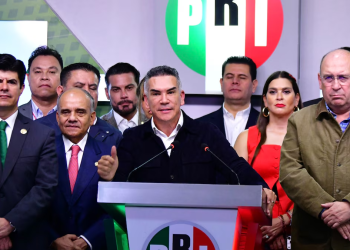 Morenistas sin visa