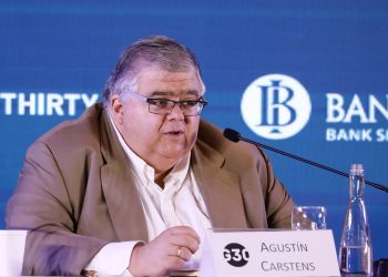 Integración inteligente del TMEC: Carstens pide corregir excesos de la globalización sin desmantelar el comercio de Norteamérica.