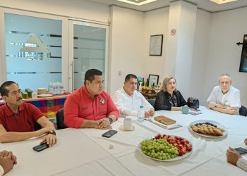 Sin PAN ni MC, oposición en Tabasco lanza alianza y denuncia "elección de Estado"
