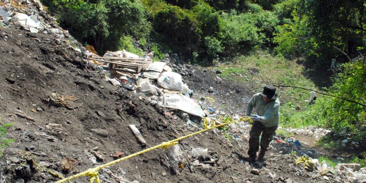 Ayotzinapa: hallan "petrosas" en Iguala, ¿nueva pista?