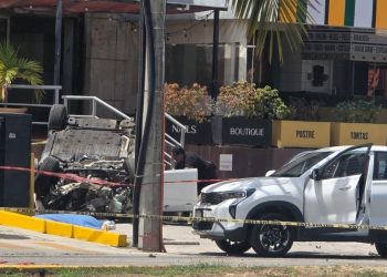 volcadura-avenida-bonampak-mujer-muerta.webp