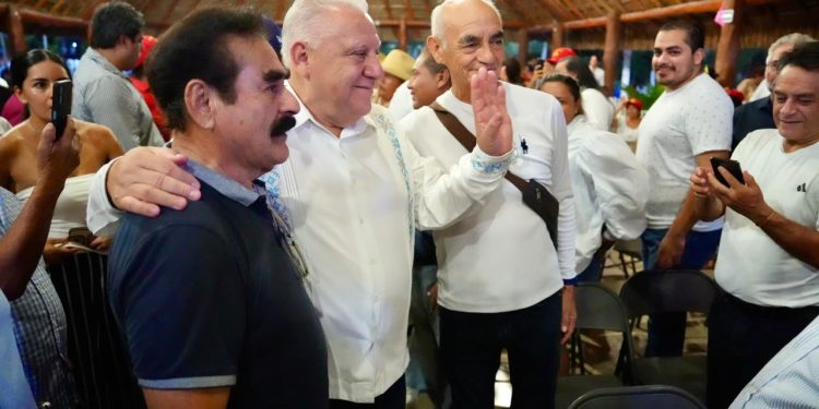 Rafa Marín llama en Playa del Carmen a cerrar filas en defensa de la transformación y la soberanía